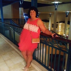 Meet your Posher, Rose